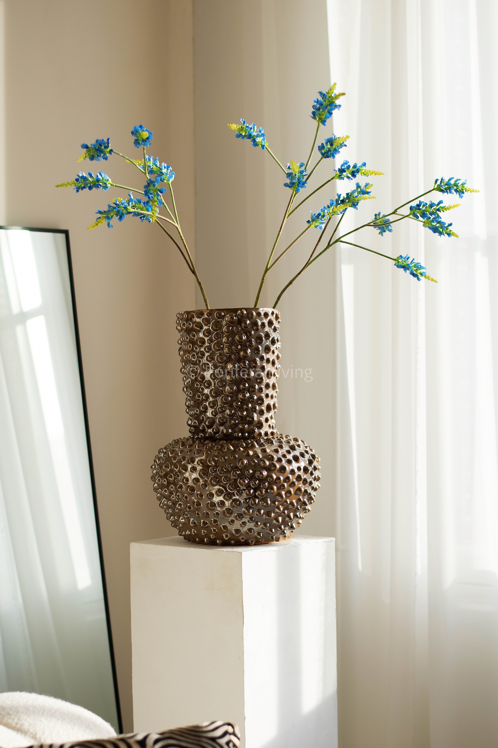 Dots vaas brons blinkend